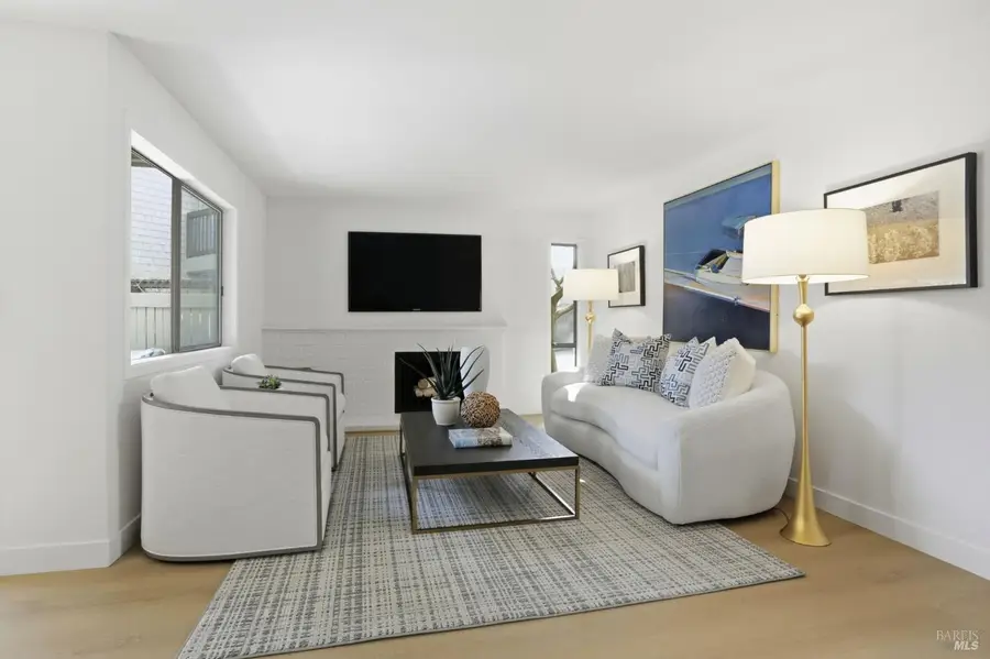 209 Cypress Place, Sausalito, CA 94965 - #3