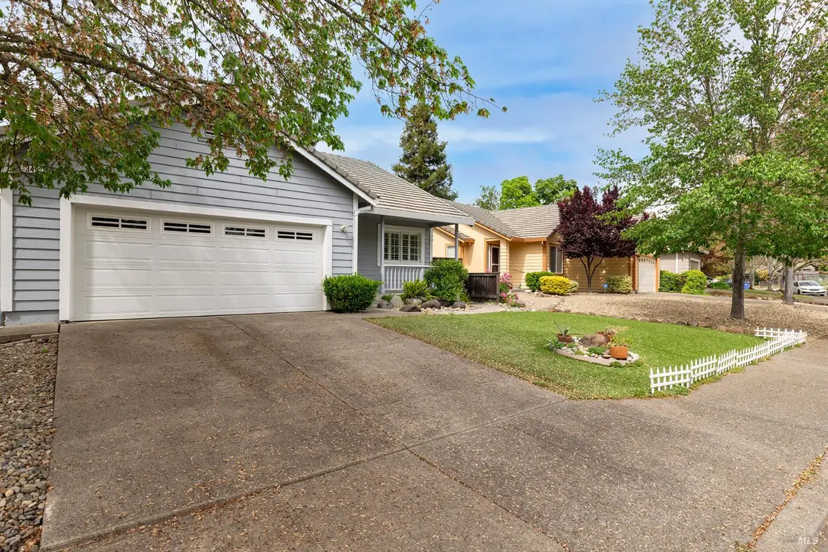 349 Sugar Maple Lane, Windsor, CA 95492 - #1