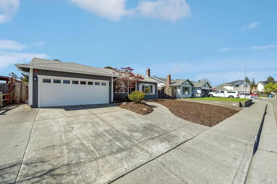 815 Whitney Way, Petaluma, CA 94954 - #2