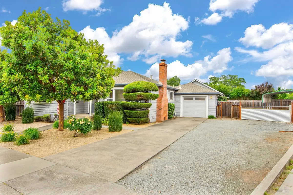 233 Dechene Avenue, Sonoma, CA 95476 - #1