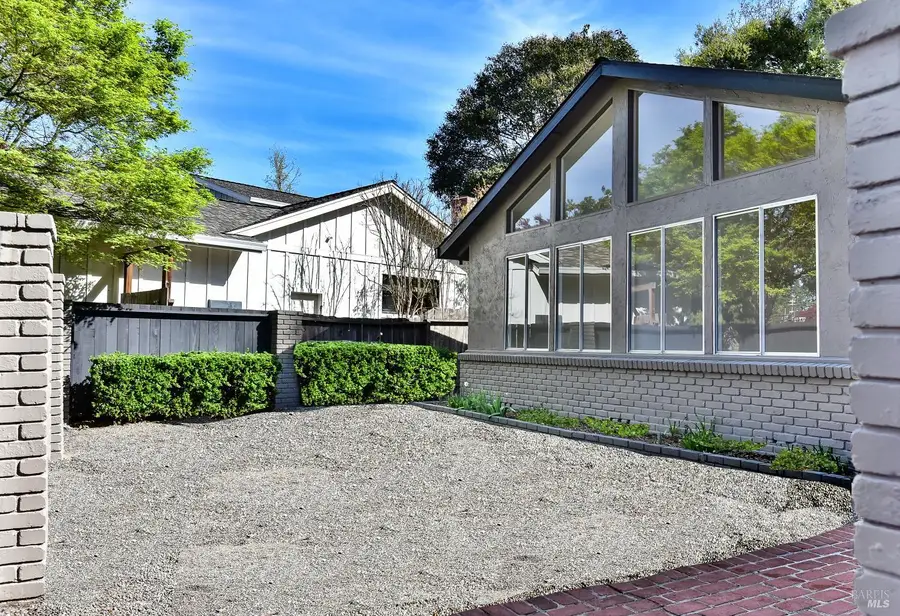 572 Este Madera Drive, Sonoma, CA 95476 - #3