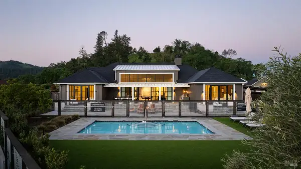 21 Lawley Lane, Calistoga, CA 94515