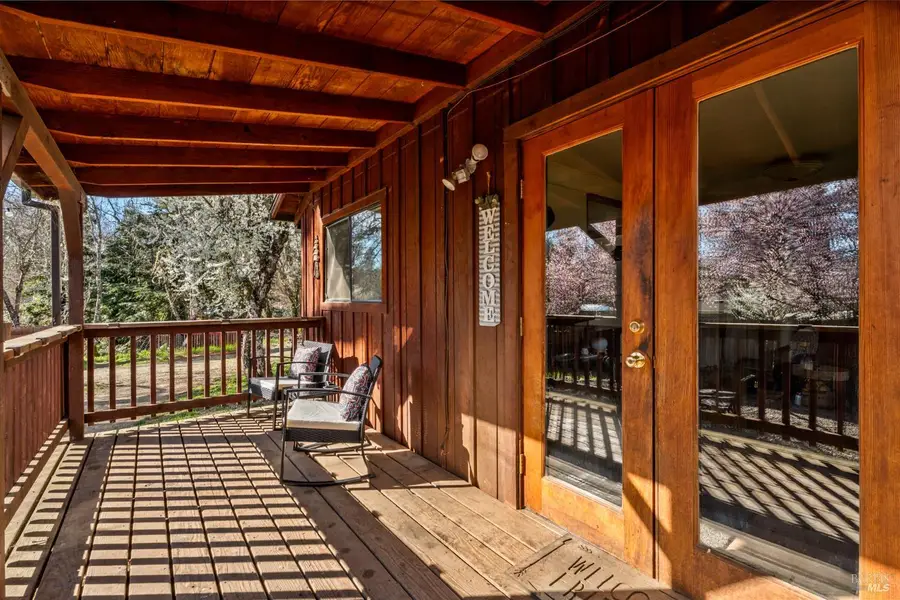 44250 Lakeview Avenue, Laytonville, CA 95454 - #2