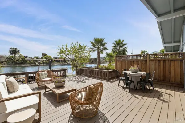 24 Porto Bello Drive, San Rafael, CA 94901