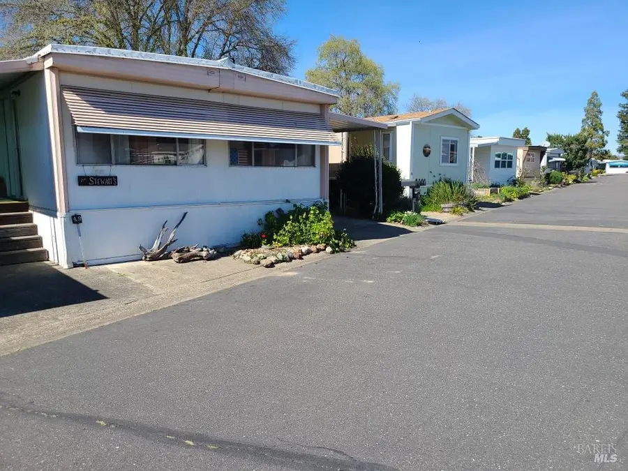 660 Leslie Street #49, Ukiah, CA 95482 - #2