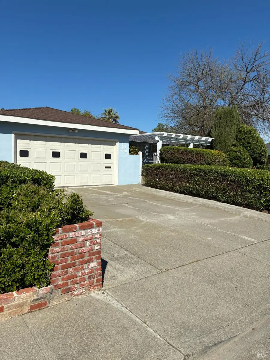 300 Begonia Boulevard, Fairfield, CA 94533 - #2