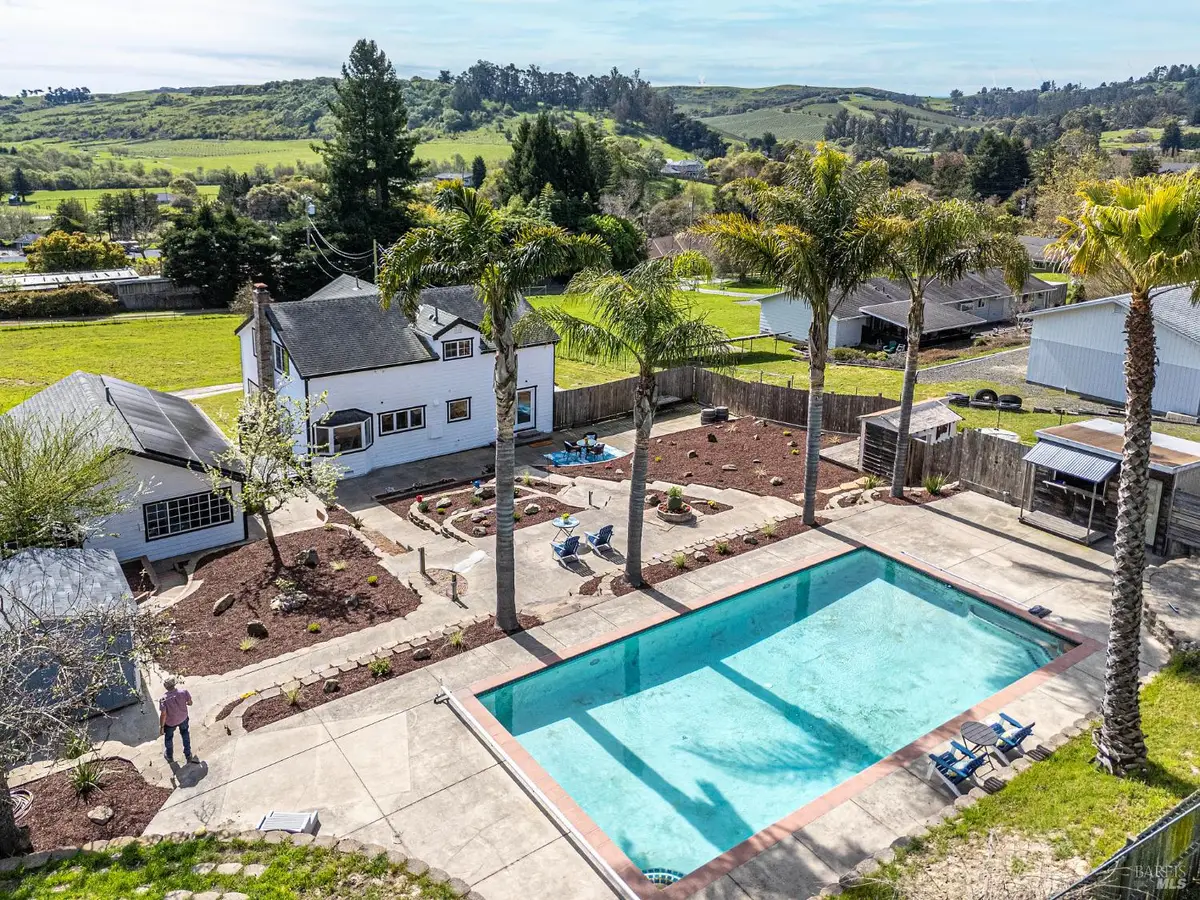 2693 Bloomfield Road, Sebastopol, CA 95472 - #1