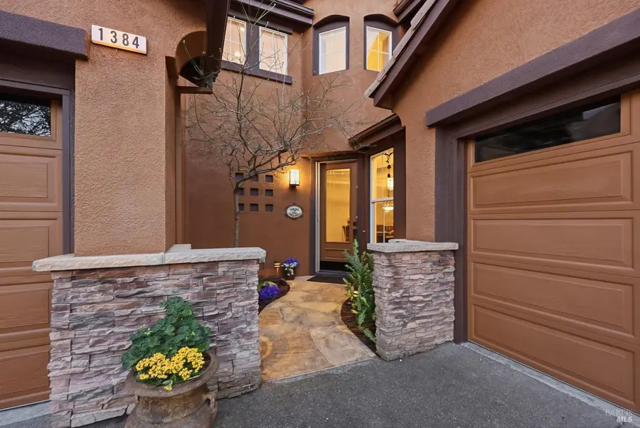 1384 Birdie Drive, Windsor, CA 95492 - #2