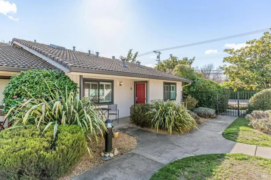 920 5th Street W #D, Sonoma, CA 95476 - #3