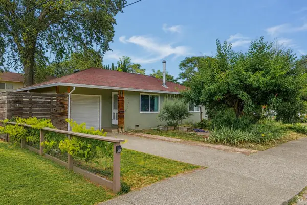 171 Court Street, Ukiah, CA 95482