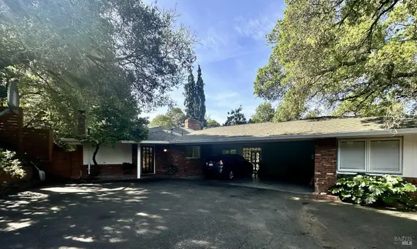3580 Green Hill Drive, Santa Rosa, CA 95404