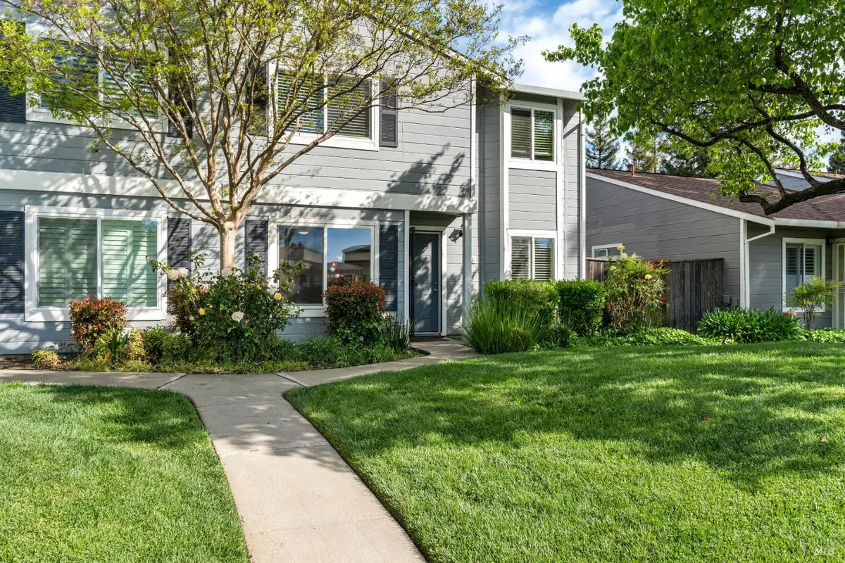 131 Cambridge Drive, Vacaville, CA 95687 - #1