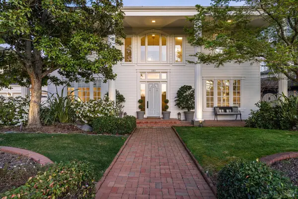 389 Saint Andrews Drive, Napa, CA 94558