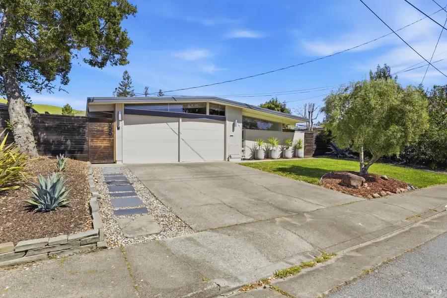 656 Bamboo Terrace, San Rafael, CA 94903 - #2