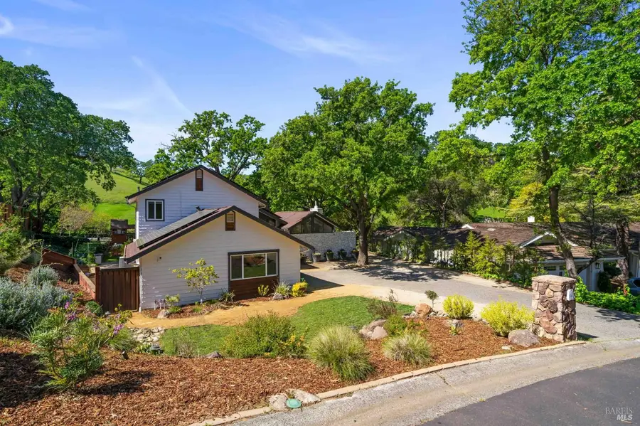 215 Wykoff Drive, Vacaville, CA 95688 - #3