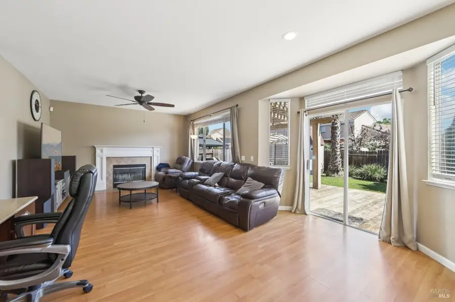 1294 Mayfield Circle, Suisun City, CA 94585 - #3