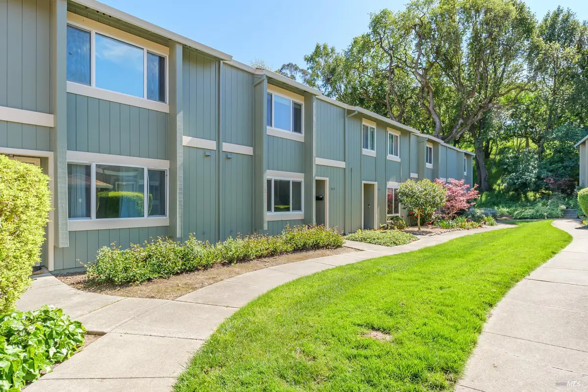 32 Oliva Drive, Novato, CA 94947 - #1