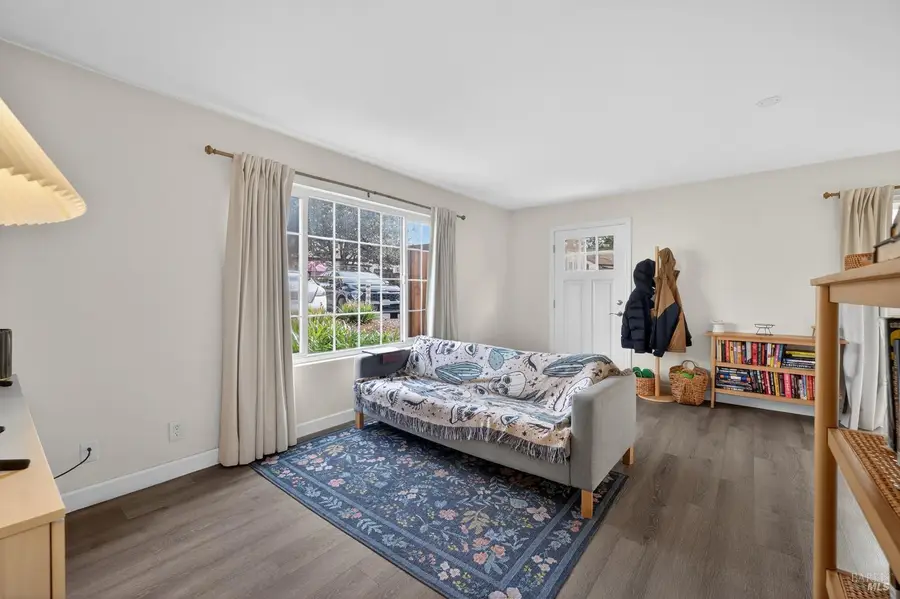 1600 Yardley Street, Santa Rosa, CA 95403 - #2