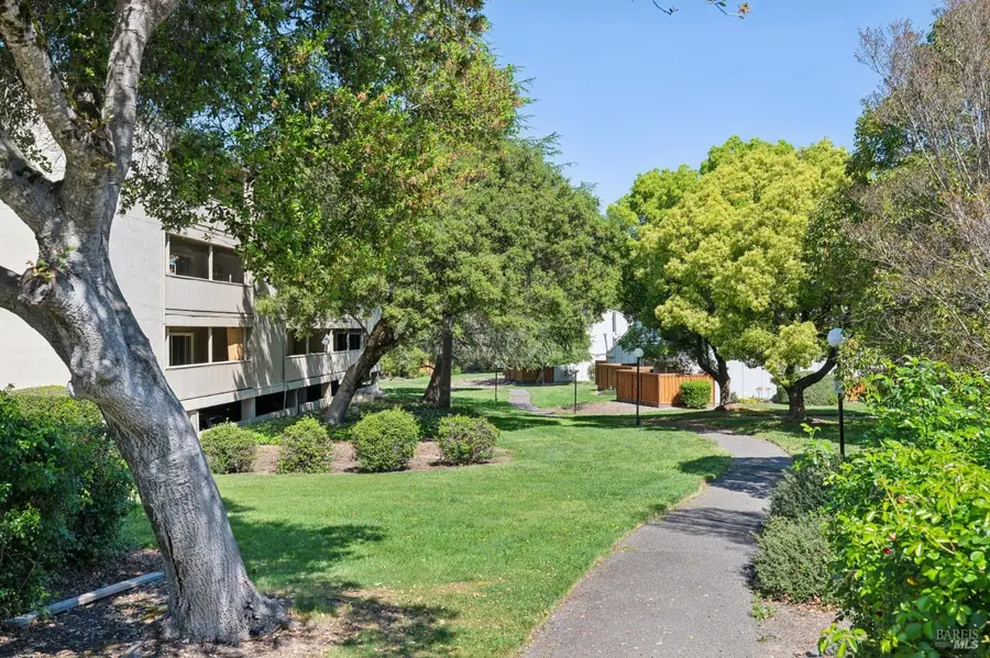 1453 Neotomas Avenue #304, Santa Rosa, CA 95405 - #3