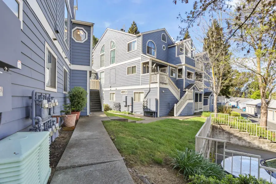 219 Sea Crest Circle, Vallejo, CA 94590 - #2