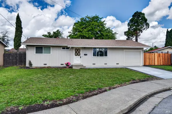 1336 Ramona Lane, Petaluma, CA 94954