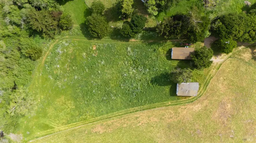 355 Formschlag Lane, Penngrove, CA 94951 - #3