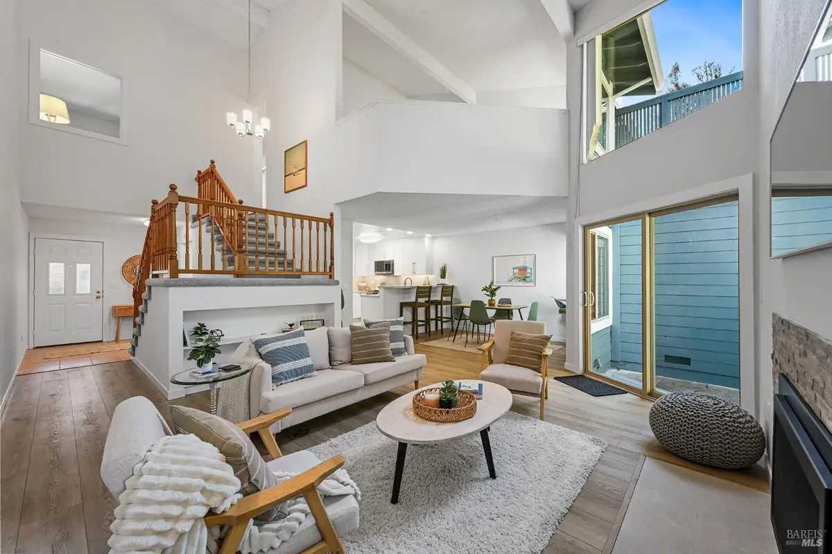 2302 Marylyn Circle, Petaluma, CA 94954 - #1