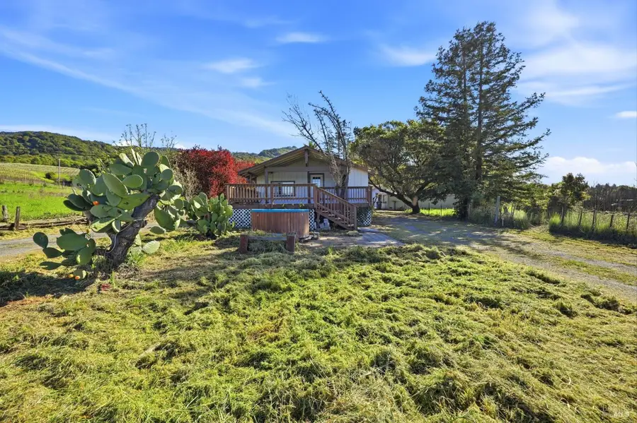 4305 Petaluma Hill Road, Santa Rosa, CA 95404 - #2