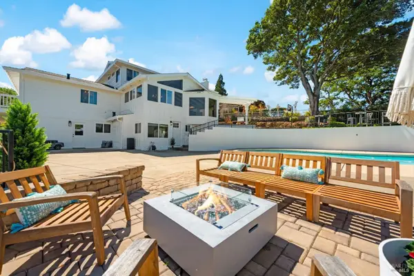 160 Wykoff Drive, Vacaville, CA 95688