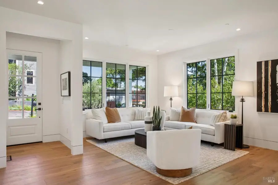 317 Redwood Avenue, Corte Madera, CA 94925 - #3