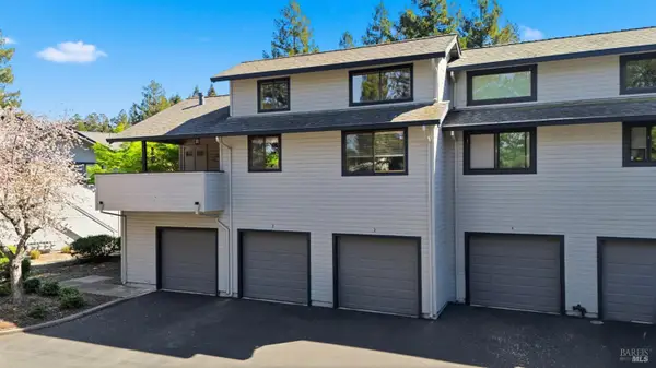 2 Village Parkway, Napa, CA 94558