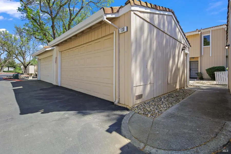 130 Arcadia Drive, Vacaville, CA 95687 - #3