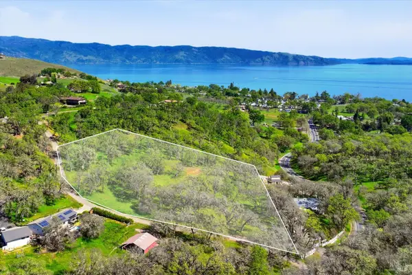 726 Park Way, Lakeport, CA 95453