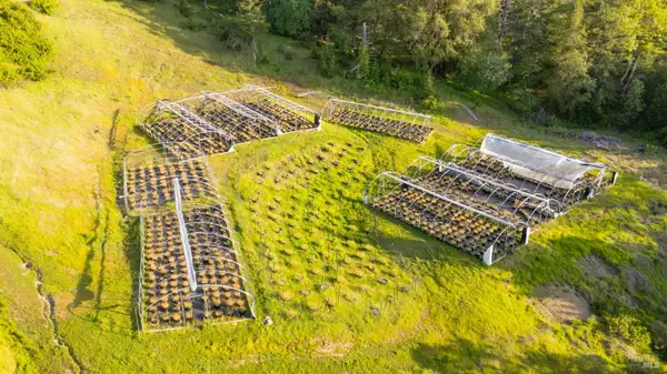 8000 Simmerly Ranch Road, Laytonville, CA 95454