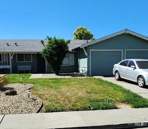 144 Monterey Drive, Vacaville, CA 95687 - #1