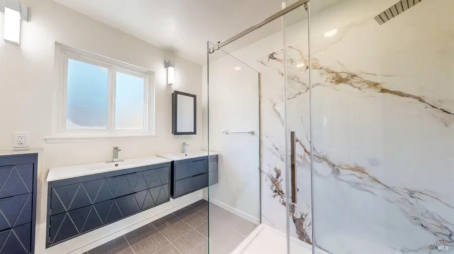 2257 Yucca Street, Santa Rosa, CA 95405 - #3