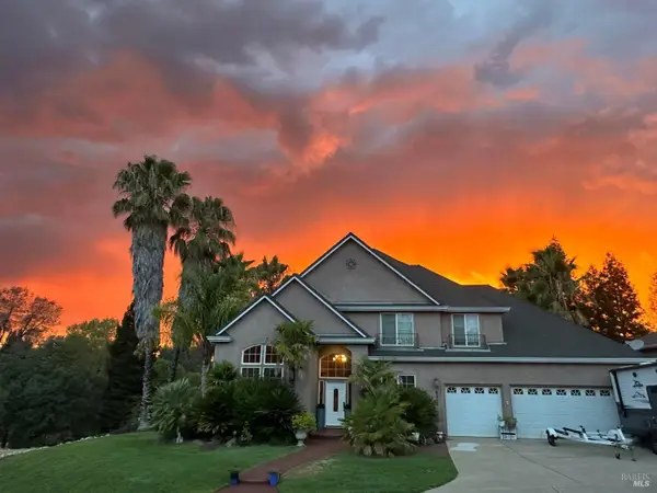 6260 Carmel Drive, Redding, CA 96003