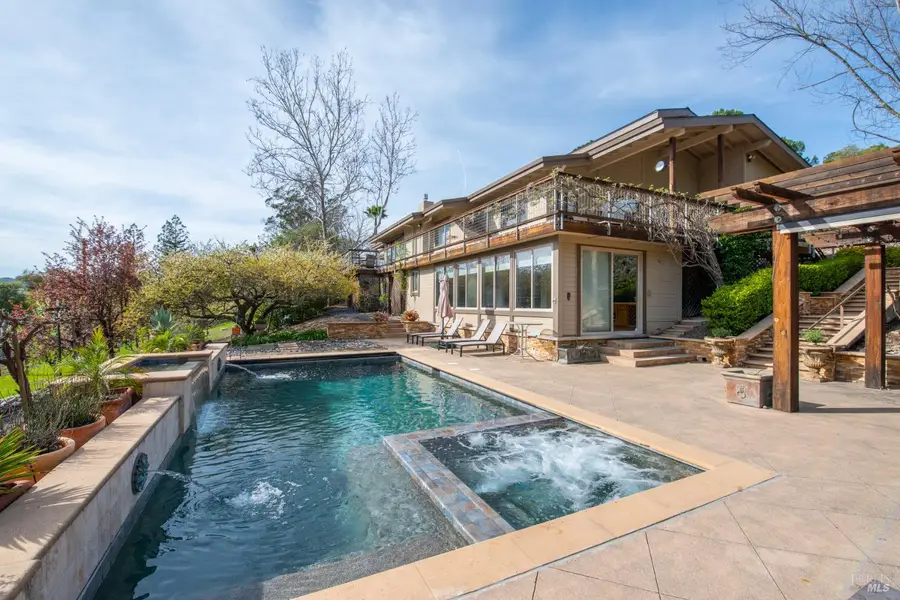 26828 River Road, Cloverdale, CA 95425 - #2