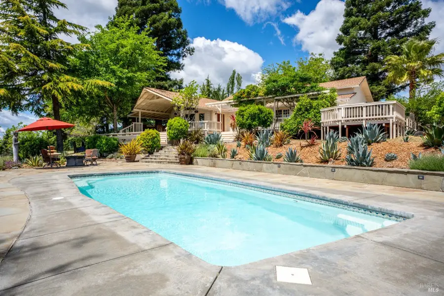 3760 King Ranch Road, Ukiah, CA 95482 - #3