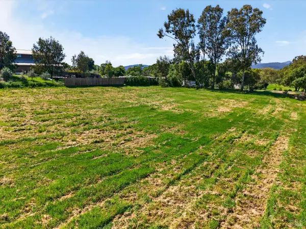0 Limerick Lane, Healdsburg, CA 95448
