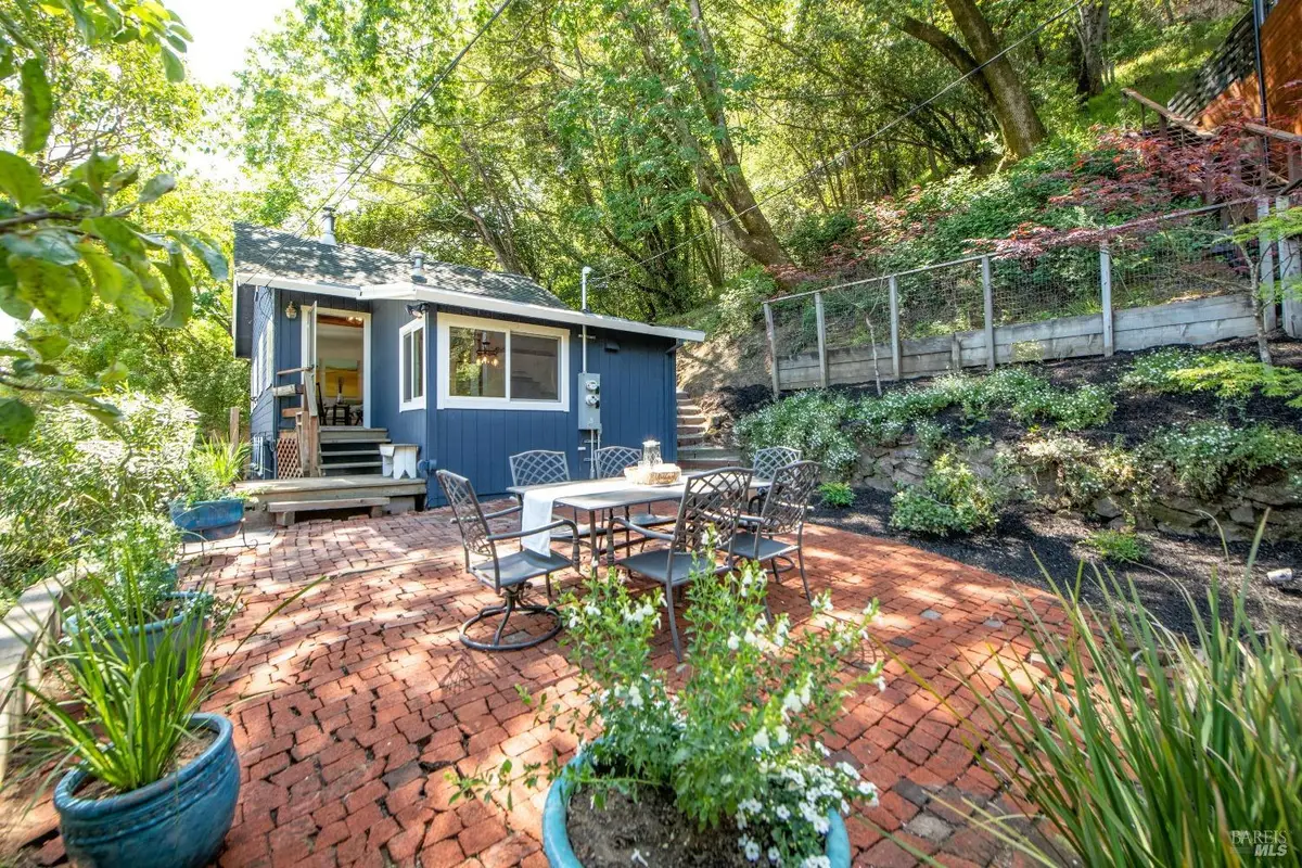 251 W End Avenue, San Rafael, CA 94901 - #1