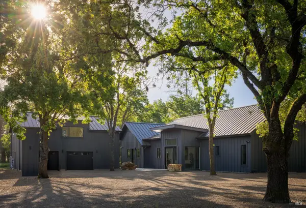 247 Fisher Lane, Sonoma, CA 95476