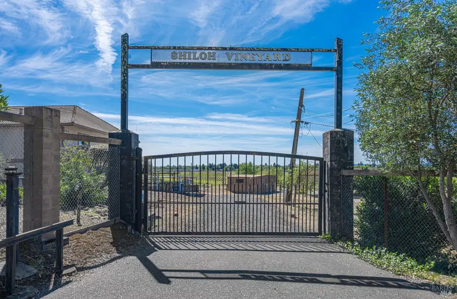 590 Pleasant Avenue, Santa Rosa, CA 95403 - #3