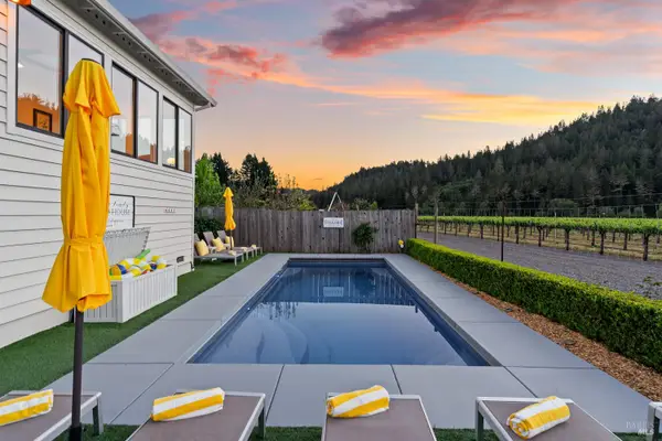 16530 Laughlin Road, Guerneville, CA 95446