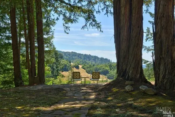 18900 NW Armstrong Woods Road Nw, Guerneville, CA 95446