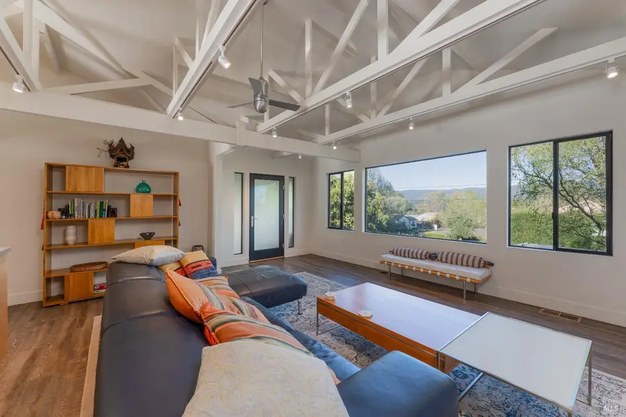 902 Helen Avenue, Ukiah, CA 95482 - #3