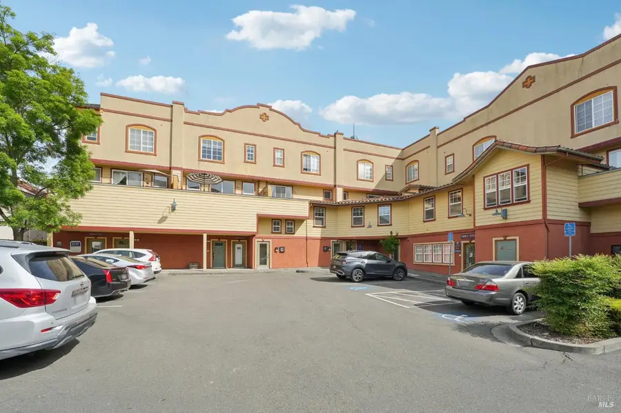 43 Johnson Street, Windsor, CA 95492 - #3