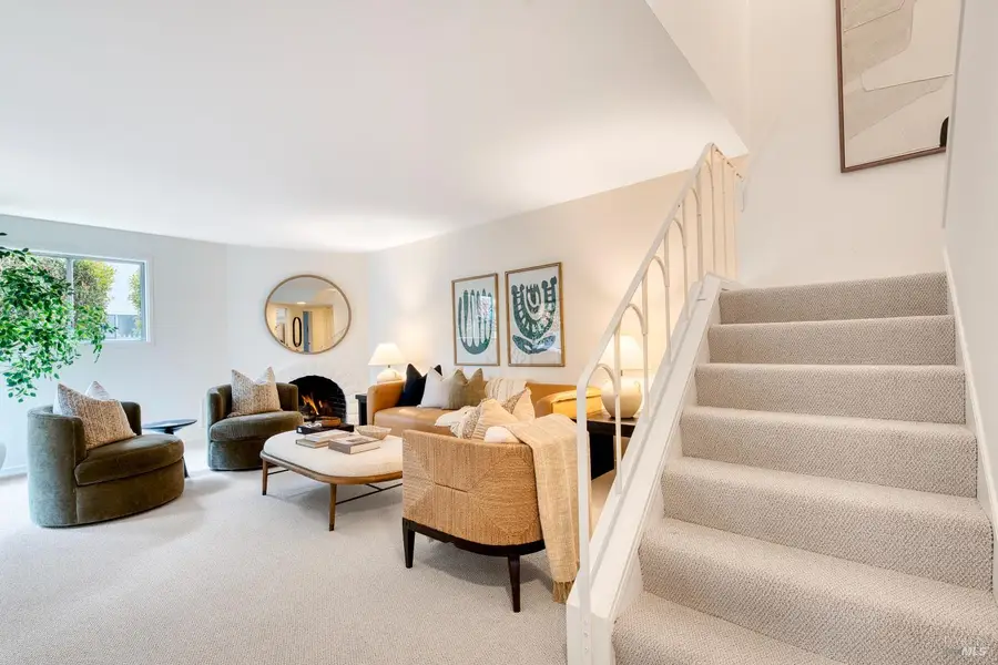 5 Grande Paseo, San Rafael, CA 94903 - #2