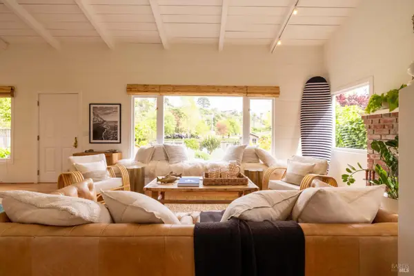 10 Park Avenue, Bolinas, CA 94924