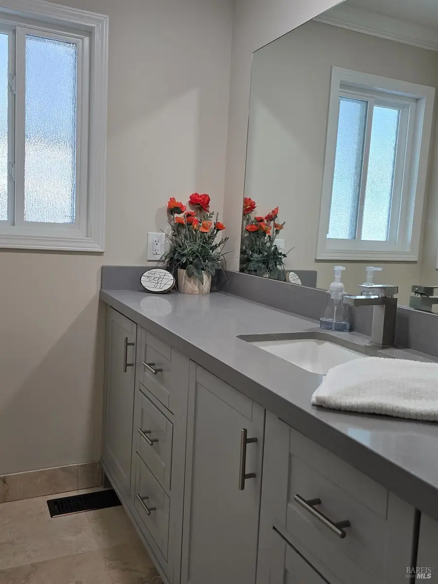 108 Cardinal Way, Santa Rosa, CA 95409 - #3
